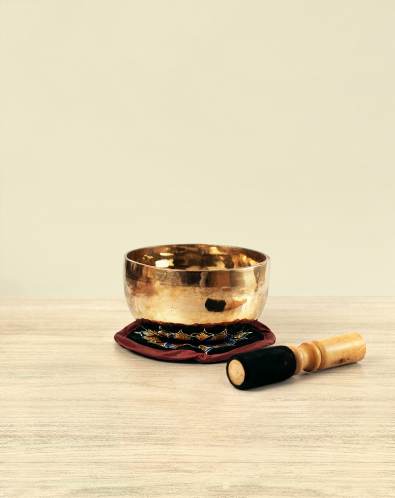 Cuenco Tibetano Martillado 16 cm - Re Sostenido Clásicos